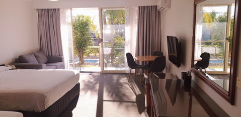Marina Resort - Your Accommodation 43
