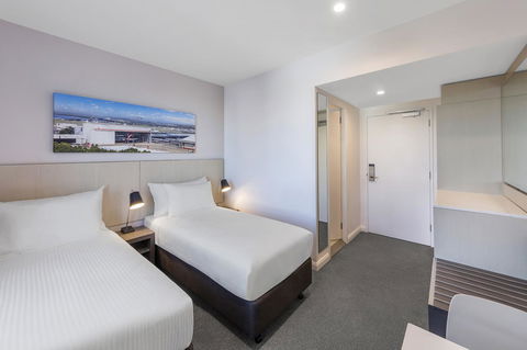 Travelodge Hotel Sydney Airport - Your Accommodation 22