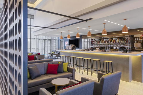 Travelodge Hotel Sydney Airport - Your Accommodation 12