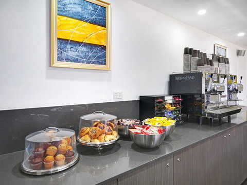 Value Suites Green Square - Your Accommodation 11