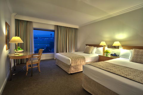 Stamford Plaza Sydney Airport Hotel & Conference Centre - Your Accommodation 7