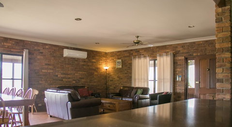 Ironstone Estate Lovedale - Your Accommodation 17