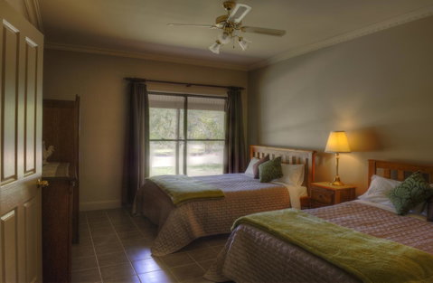 Ironstone Estate Lovedale - Your Accommodation 41