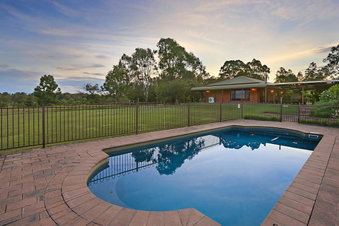 Ironstone Estate Lovedale - Your Accommodation 0