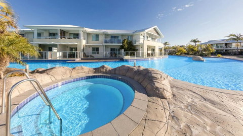 Oaks Port Stephens Pacific Blue Resort - Your Accommodation 1