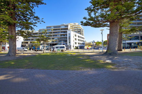 Manly Paradise Motel & Apartments - Your Accommodation 20