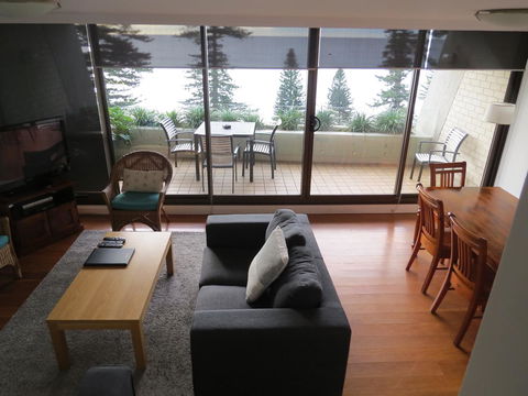 Manly Paradise Motel & Apartments - Your Accommodation 27