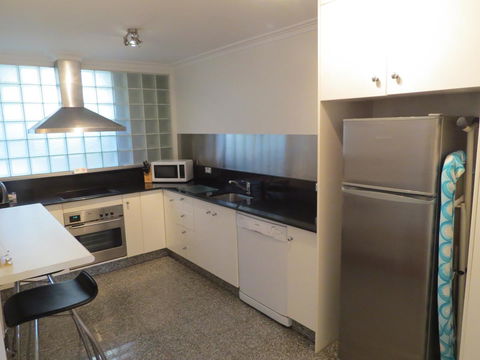 Manly Paradise Motel & Apartments - Your Accommodation 28