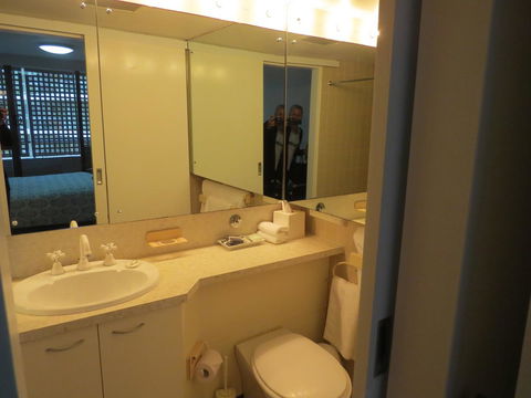 Manly Paradise Motel & Apartments - Your Accommodation 39
