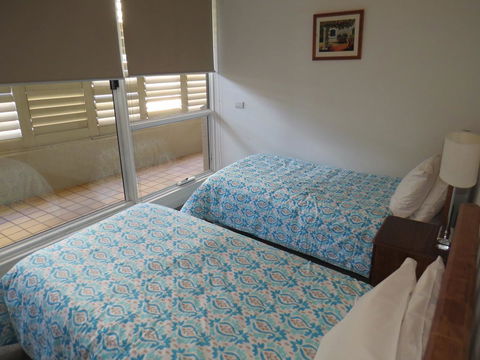 Manly Paradise Motel & Apartments - Your Accommodation 32