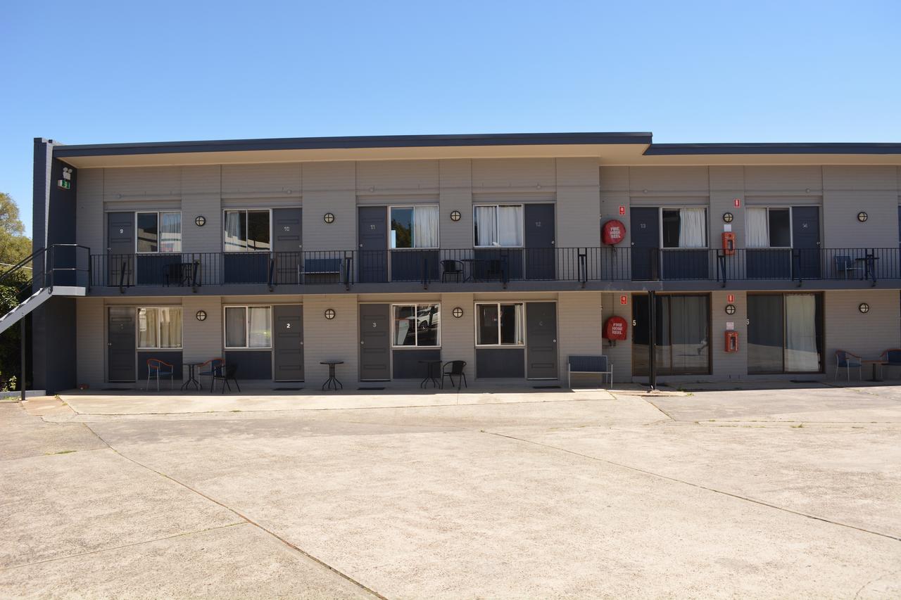 Hampton NSW Your Accommodation