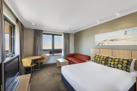 Mercure Sydney Manly Warringah - Your Accommodation 2