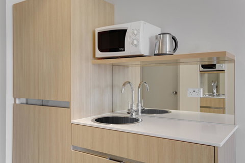 Mercure Sydney Manly Warringah - Your Accommodation 37