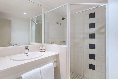 Mercure Sydney Manly Warringah - Your Accommodation 24
