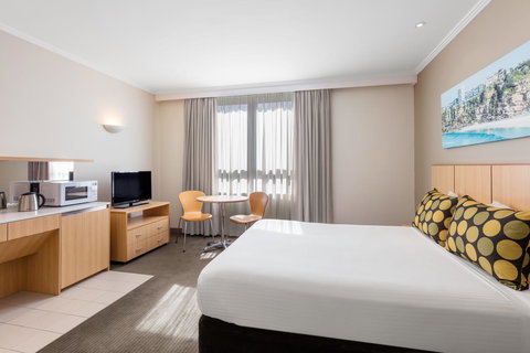 Mercure Sydney Manly Warringah - Your Accommodation 28