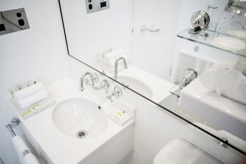 Sydney Harbour Hotel - Your Accommodation 13