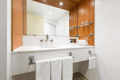 Sydney Harbour Hotel - Your Accommodation 6