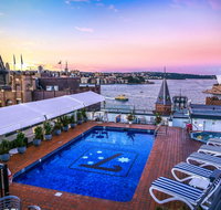 Holiday Inn Old Sydney - Your Accommodation
