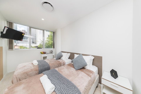 Dixon Residences - Your Accommodation 3