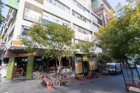 Dixon Residences - Your Accommodation 12