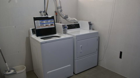Dixon Residences - Your Accommodation 7