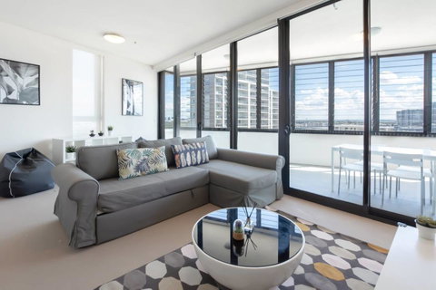 Two Bedders Apartment With Stunning Water View - Your Accommodation 15
