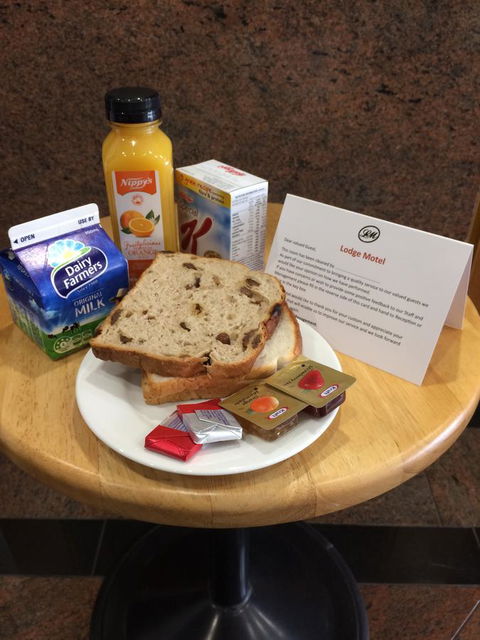 Edgecliff Lodge Motel - Your Accommodation 7