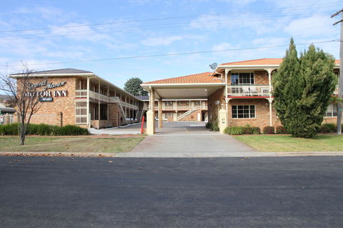 Grand Manor Motor Inn - Your Accommodation 2