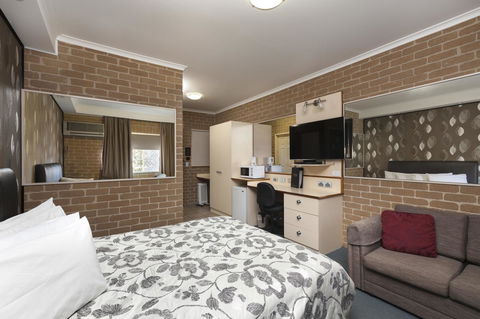 Grand Manor Motor Inn - Your Accommodation 7