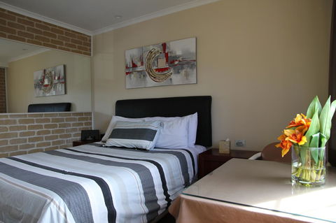 Grand Manor Motor Inn - Your Accommodation 4