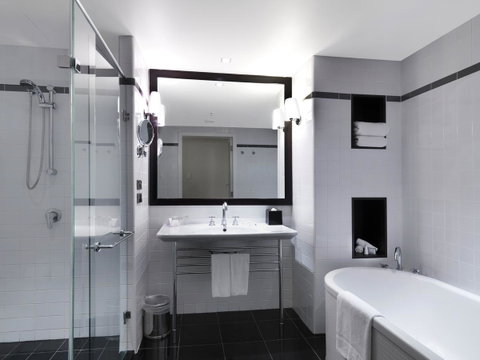 Amora Hotel Jamison Sydney - Your Accommodation 5