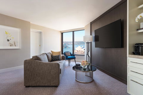 Four Seasons Hotel Sydney - Your Accommodation 1