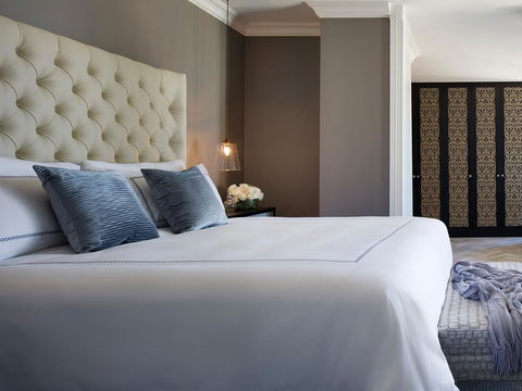 Four Seasons Hotel Sydney - Your Accommodation 40
