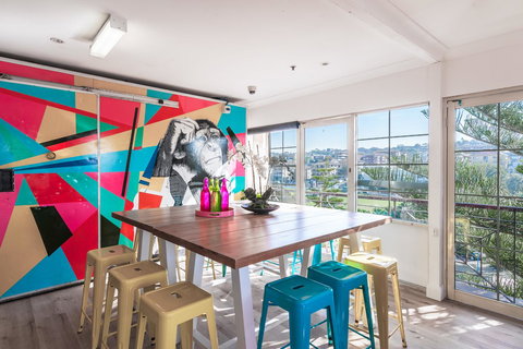 Mad Monkey Hostel Coogee Beach - Your Accommodation 0