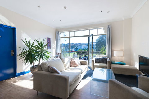 Mad Monkey Hostel Coogee Beach - Your Accommodation 36