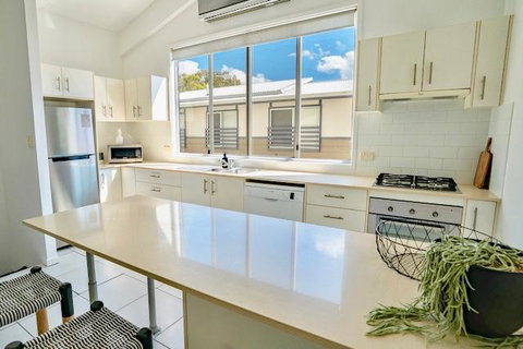 Hastings By The Sea - Your Accommodation 8