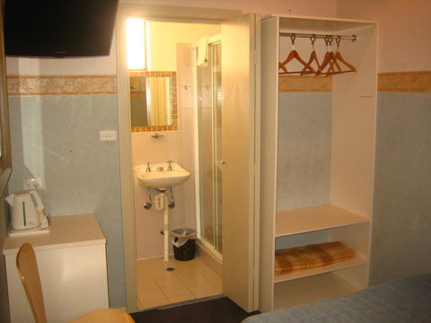 Hotel 59 Sydney - Your Accommodation 24