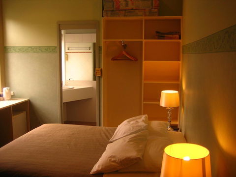 Hotel 59 Sydney - Your Accommodation 2