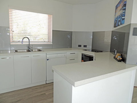 Charlesworth Bay Beach Resort - Your Accommodation 9