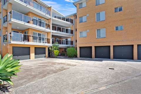 Victoria Parade, Kiah, Unit 10, 53 - Your Accommodation 12