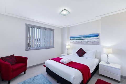 Sandy Cove Apartments - Your Accommodation 4