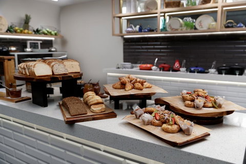 Rydges Camperdown - Your Accommodation 21