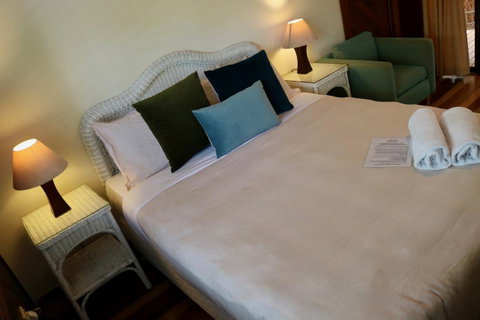A Beach House At Byron - Your Accommodation 42