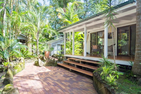 A Beach House At Byron - Your Accommodation 37