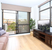 Vibrant inner-city living - Darling Harbour fringe - Your Accommodation