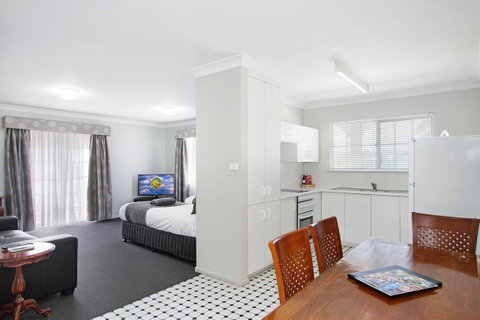 Quality Inn Ashby House Tamworth - Your Accommodation 7