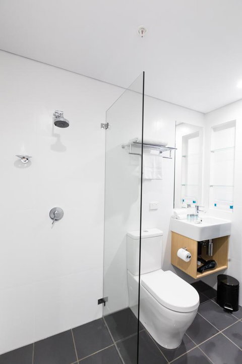 Song Hotel Sydney - Your Accommodation 12