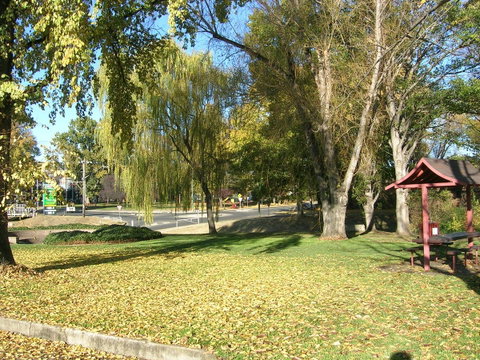 Cooma Motor Lodge Motel - Your Accommodation 17