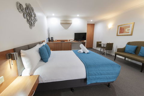 Wagga RSL Club Motel - Your Accommodation 43