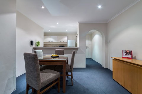 The York By Swiss-Belhotel - Your Accommodation 8